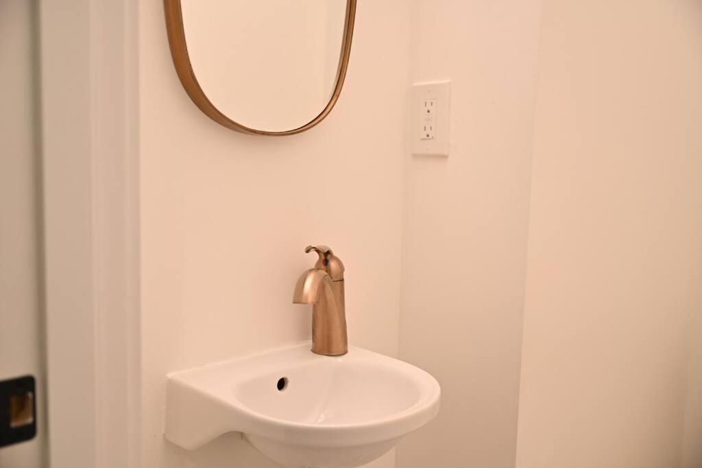U-District Warmth 8 Mins Walk To Uw Villa Seattle Bagian luar foto