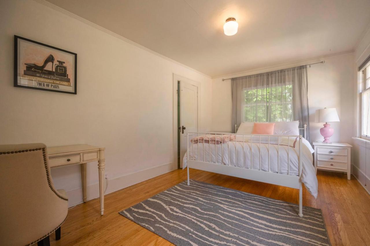 U-District Warmth 8 Mins Walk To Uw Villa Seattle Bagian luar foto